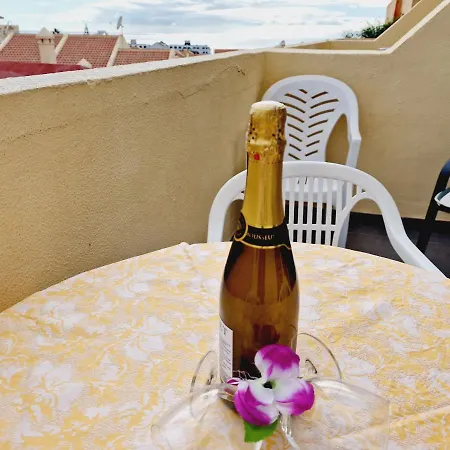 Mareverde 1 & Ocean View Holiday home *